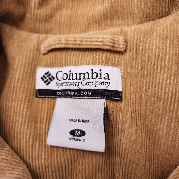 Columbia Tan and Cream Jean Jacket Rugged Design. Excellent Condition. - Picture 3 of 7